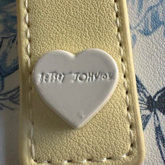 Betsey Johnson Yellow & Blue Floral Wallet EUC Minor Logo Scratch - Picture 6 of 11